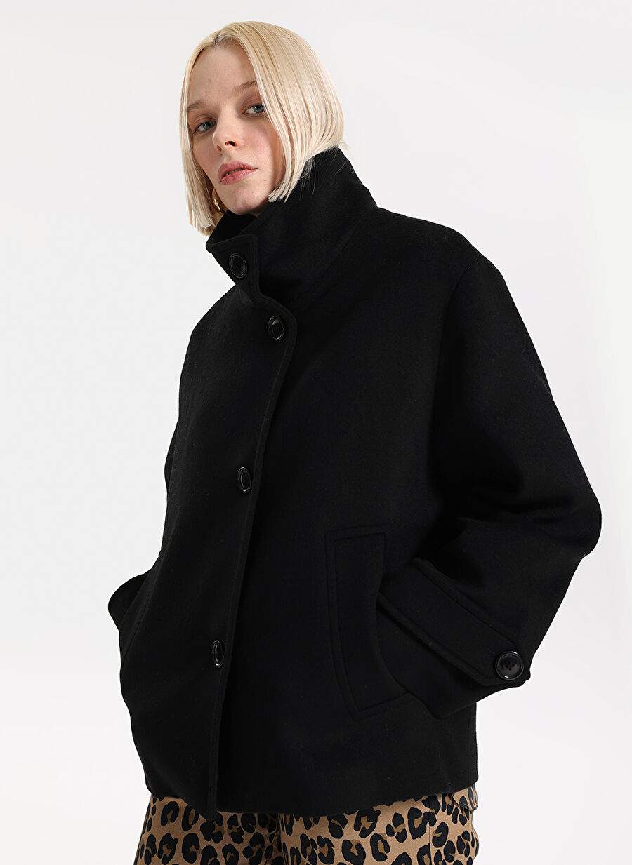 Black — Product image 4 of 8
