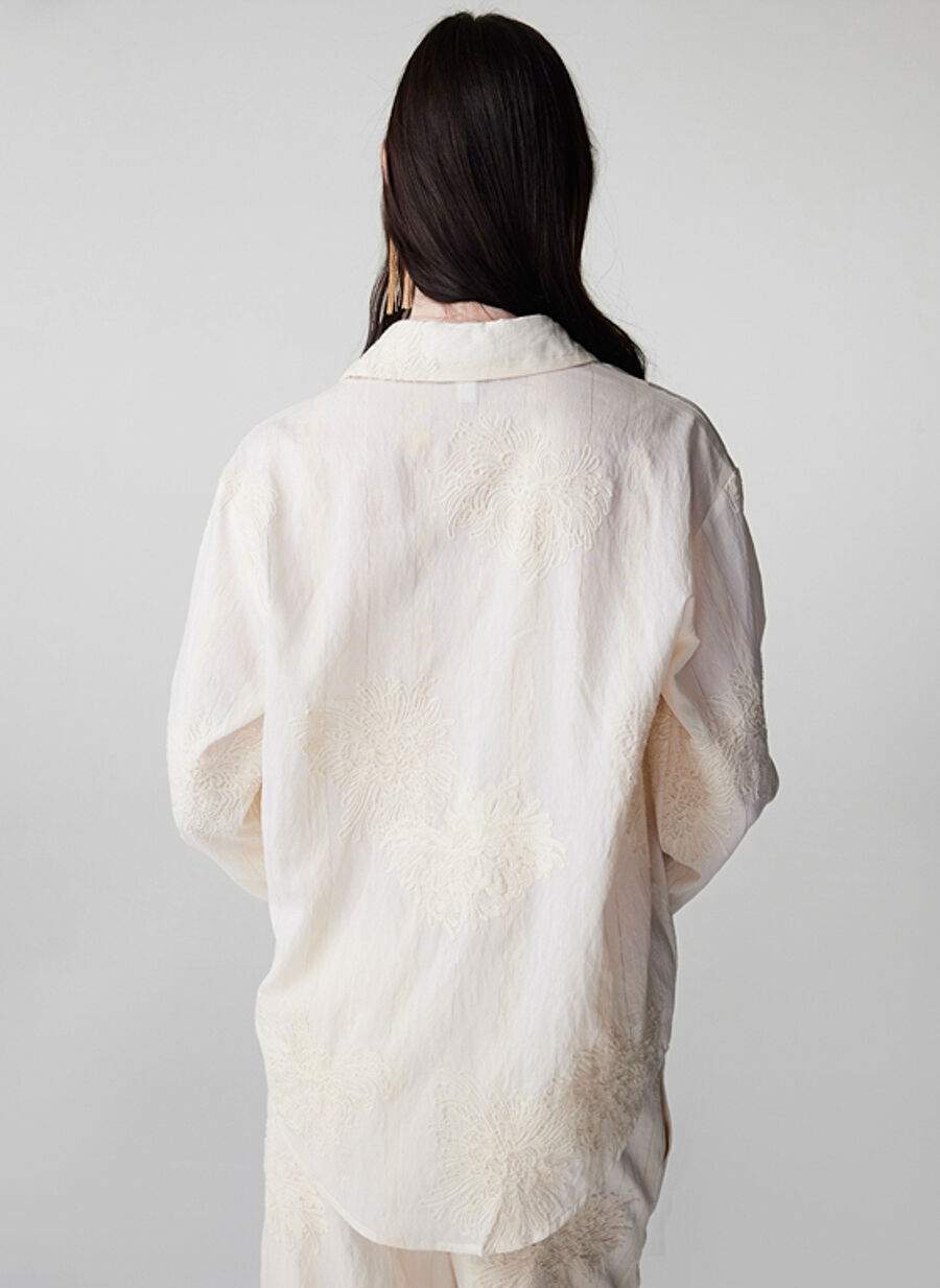 Shirts — Product image 3 of 4
