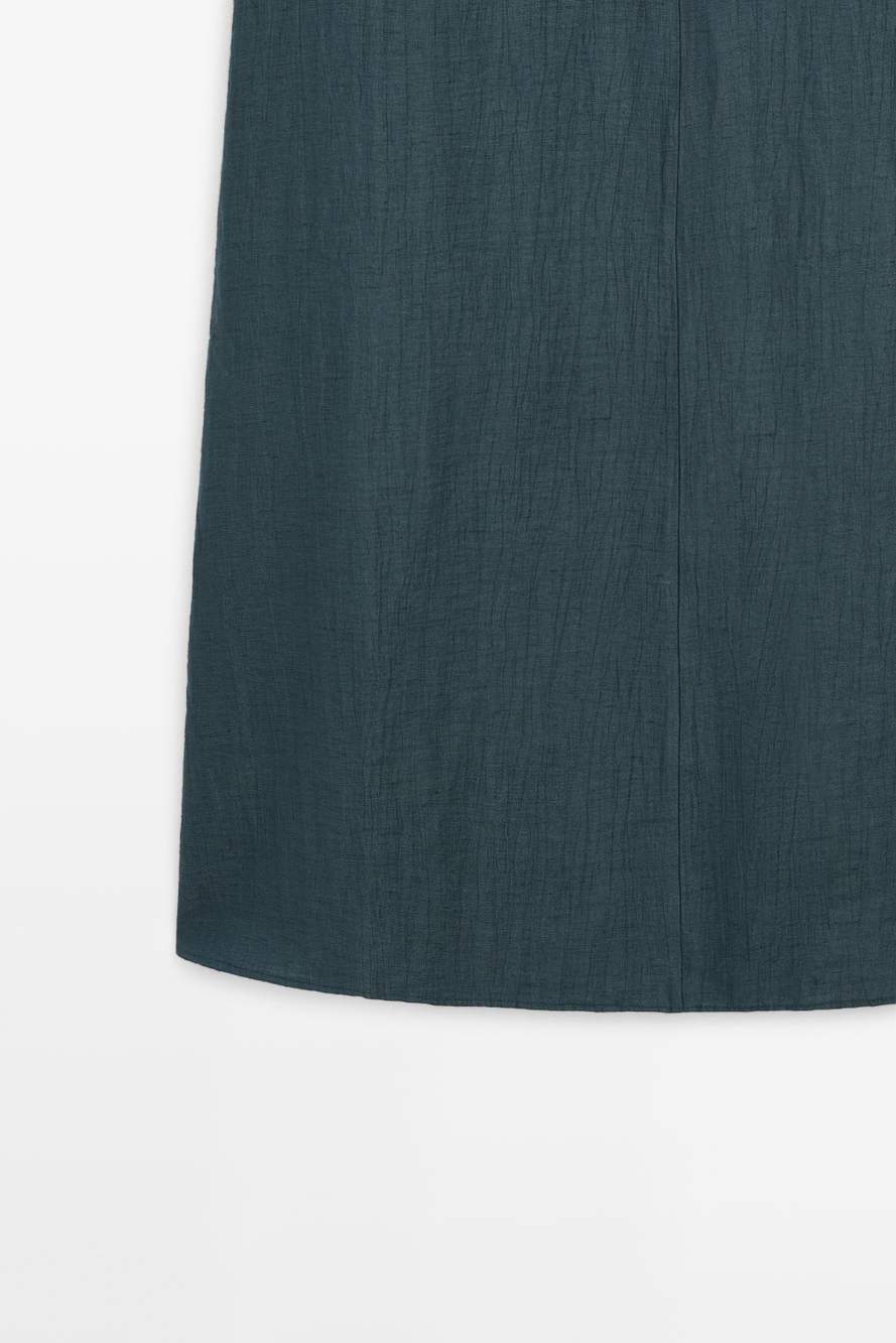 Linen blend midi dress with V-neckline — Product image 7 of 13