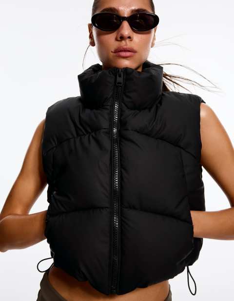 Cropped vest