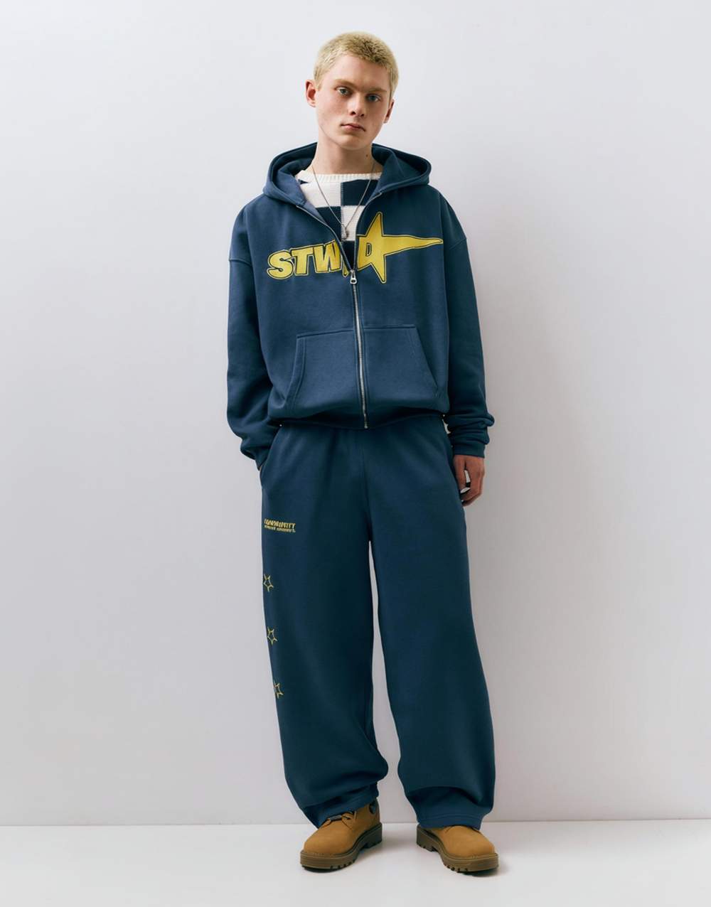 STWD zip-up hoodie — Product image 13 of 19