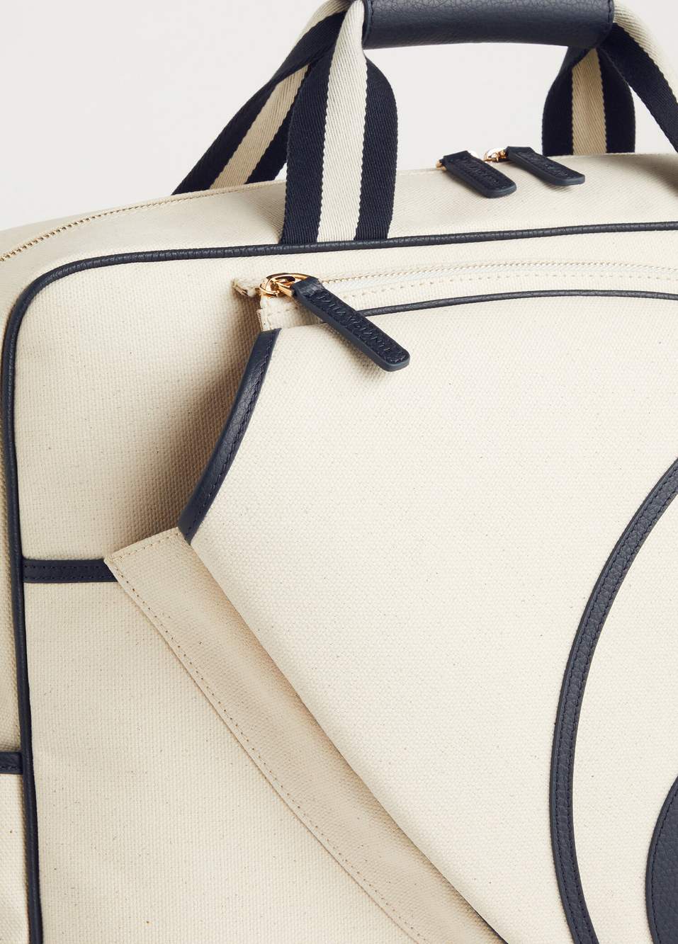 Cora Patterned Cream Canvas Unisex Duffel Bag — صورة المنتج 6 من 8