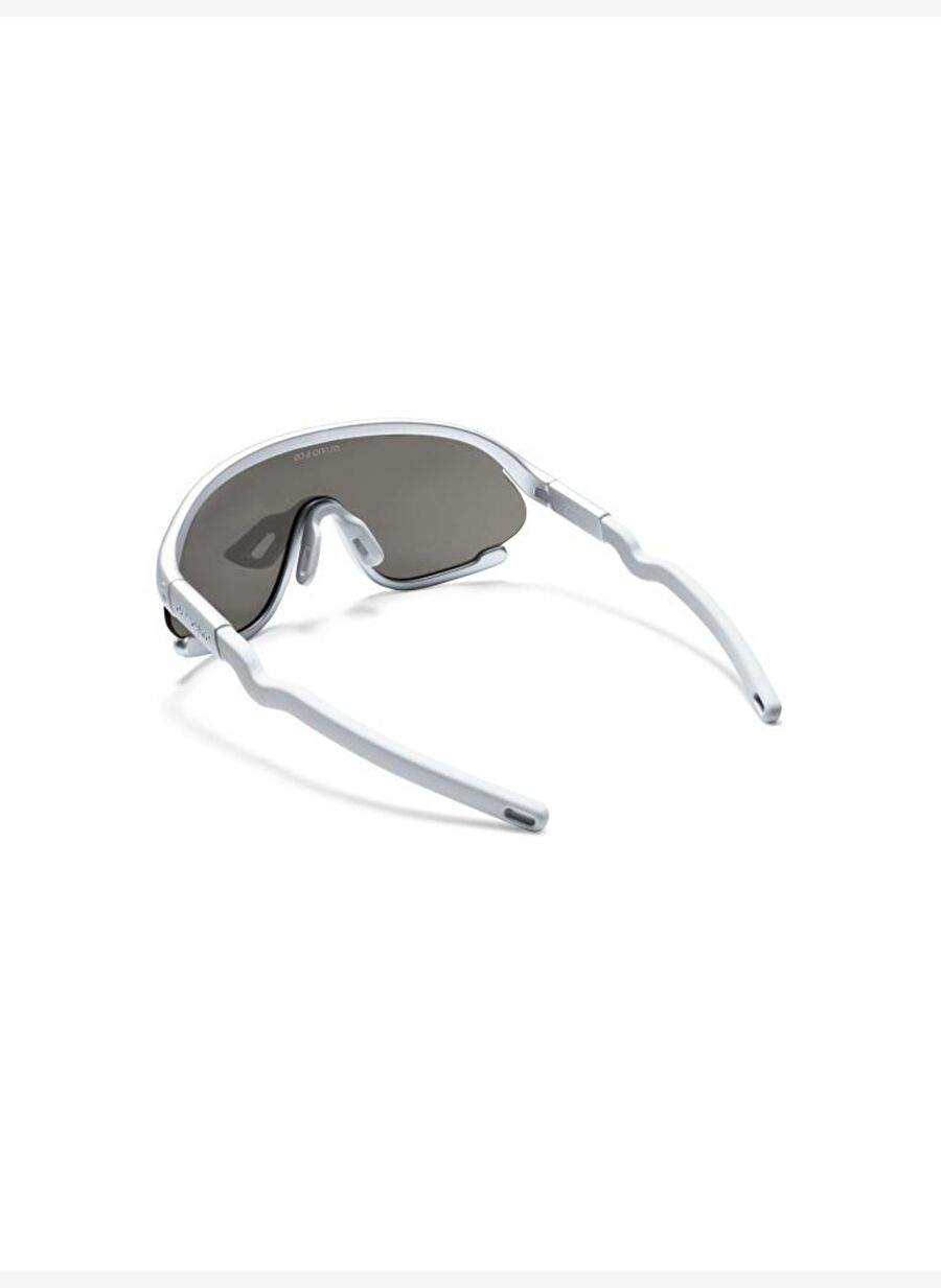 Olivio&Co Sport Full Frame Junior Sunglasses - Space Silver — صورة المنتج 5 من 8