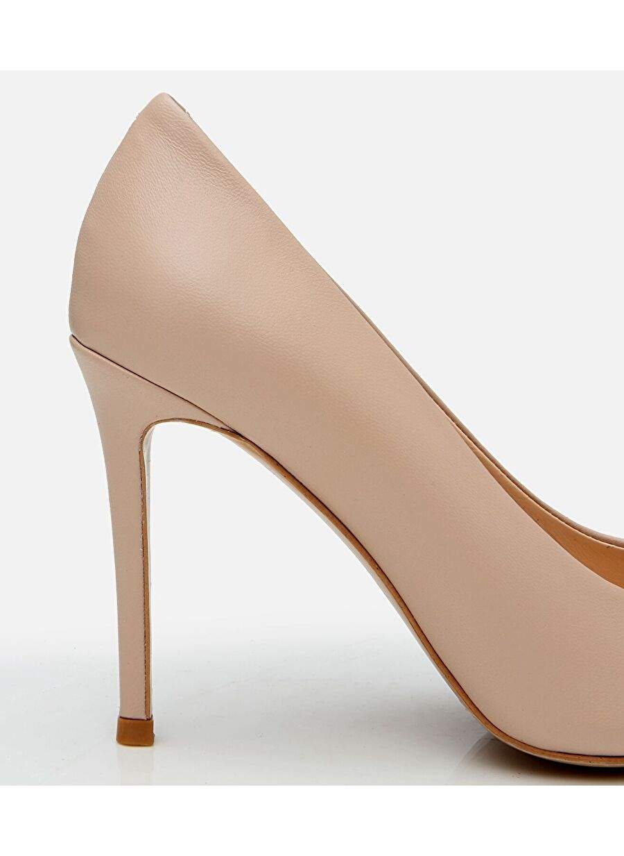 Leather — Product image 4 of 8