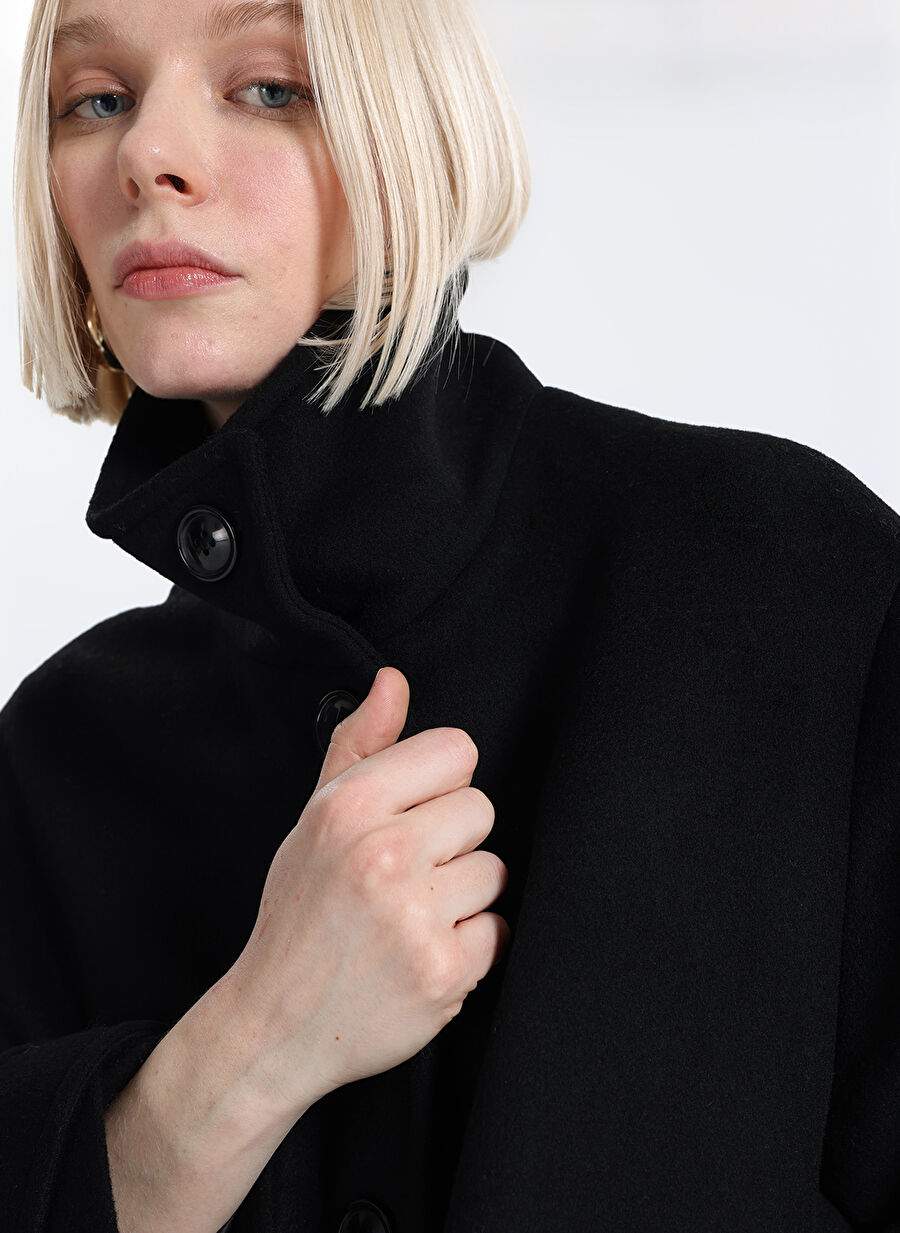 Black — Product image 5 of 8