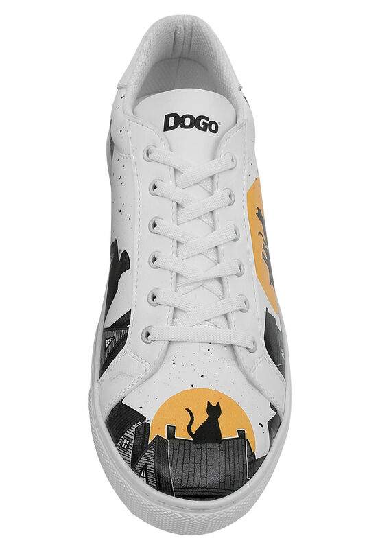 Men Vegan Leather White Sneakers - Night Lovers Design — صورة المنتج 4 من 8