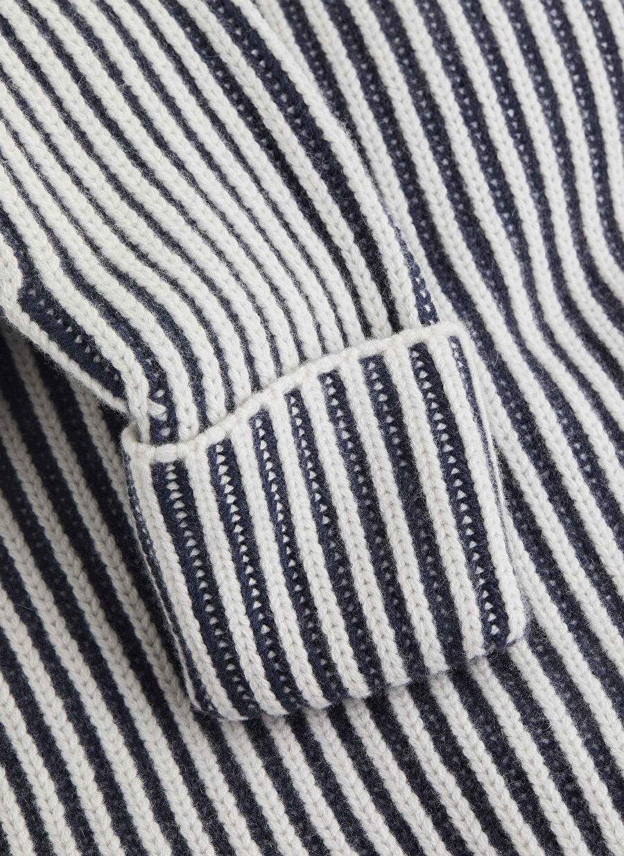 Calvin Klein Lacivert Beyaz Yunlu Balkc Yaka Kadn Cizgili Kazak — Product image 3 of 5