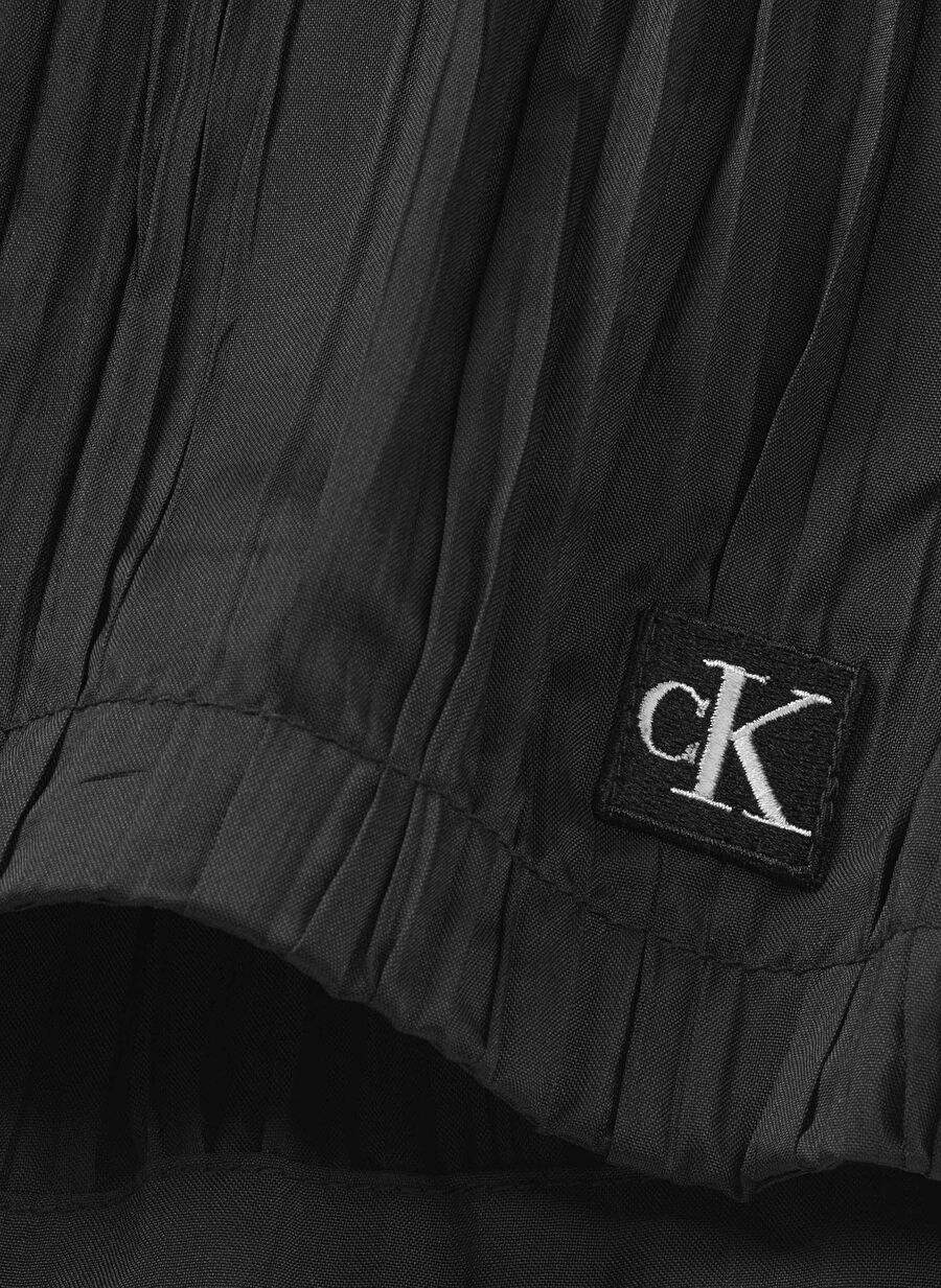 Calvin Klein Siyah Kız Çocuk T-Shirt FESTIVE PLISSE SS TOP — Product image 3 of 4