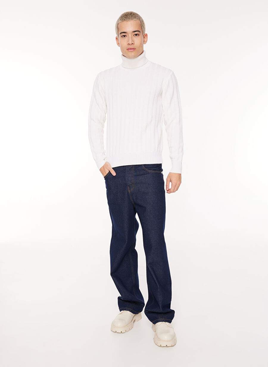 Tombolini Crew Neck Slim Fit White Men's Sweater 61101130 — Product image 3 of 5