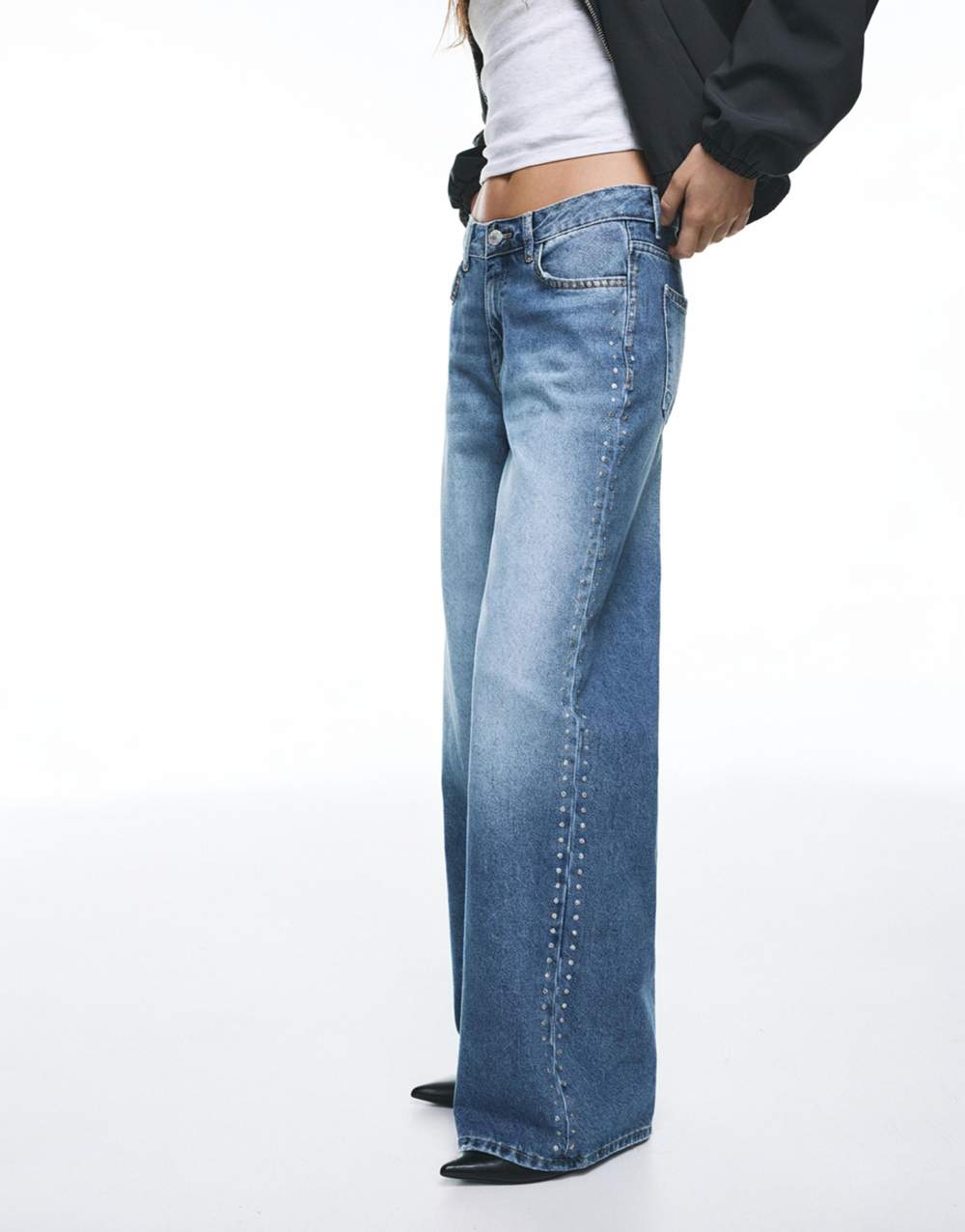 Wide-leg stud jeans — Product image 57 of 60