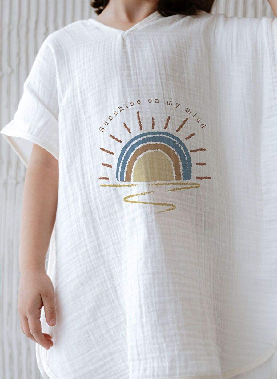 Unisex 4 Floor Muslin Poncho - Summer Vibes — Product image 3 of 7