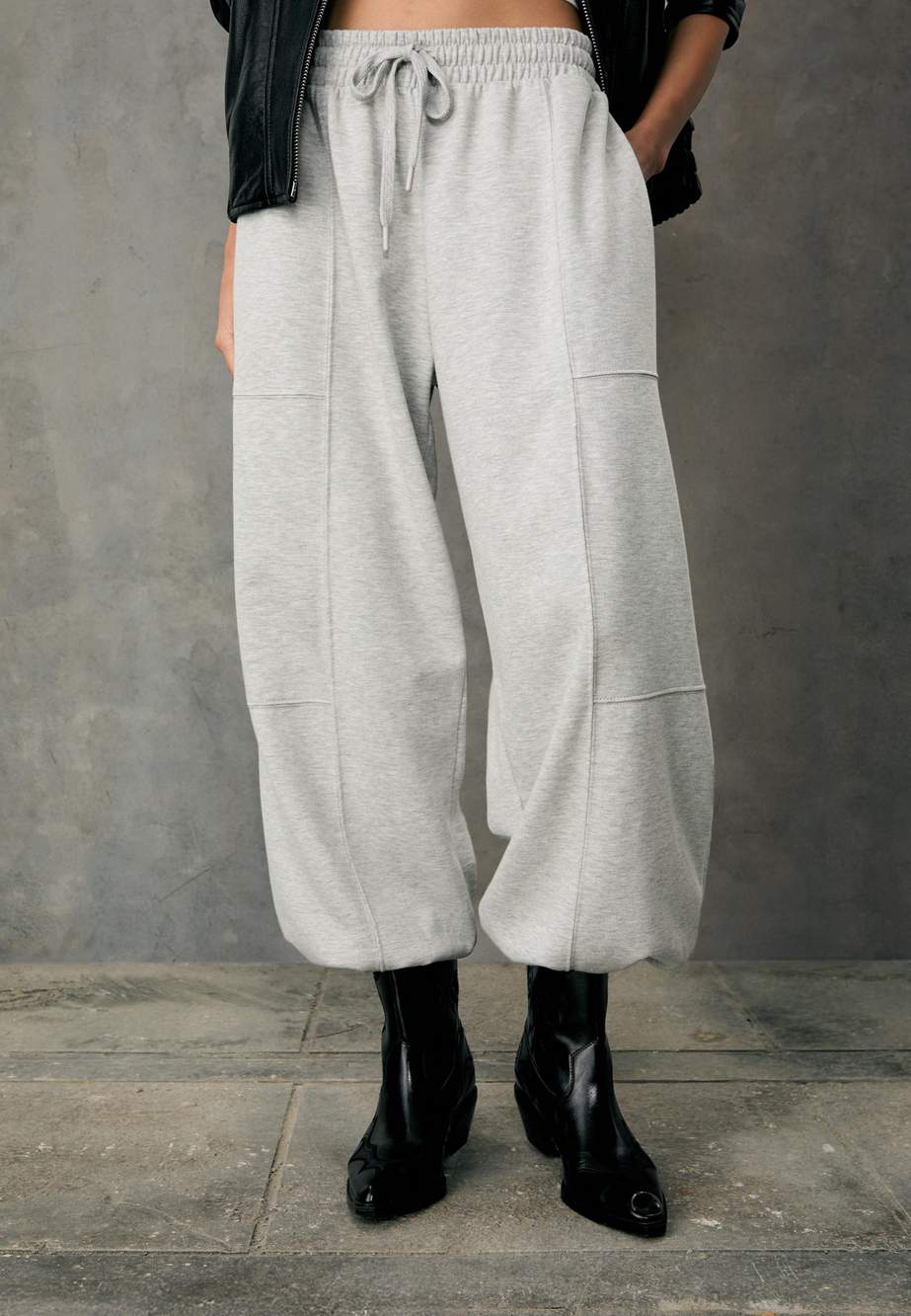 Plush balloon jogger trousers — صورة المنتج 47 من 140