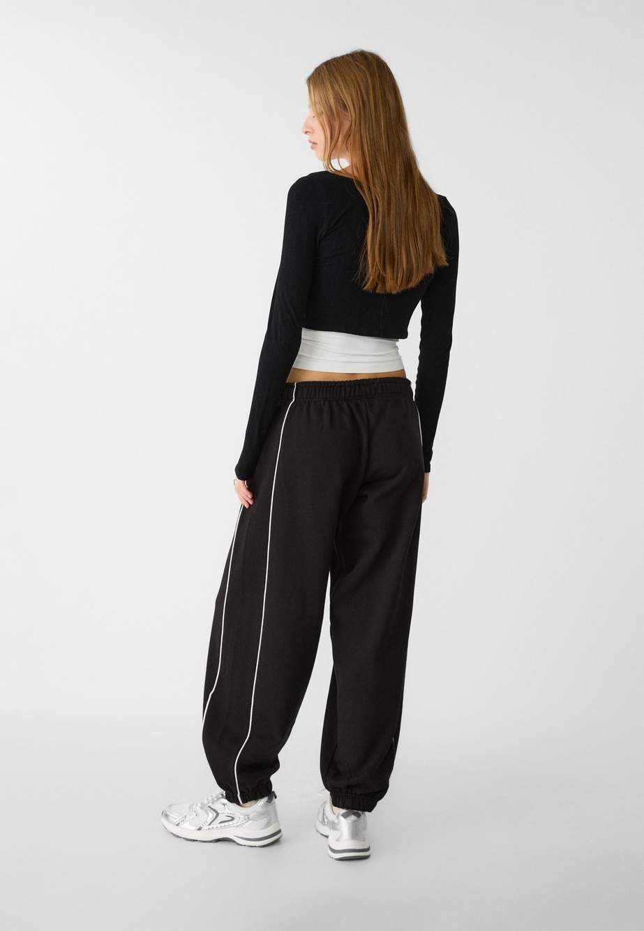 Piping jogger trousers — صورة المنتج 9 من 75