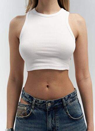 Fleur Fitli Weightlifting Collar White Crop — Product image 8 of 35