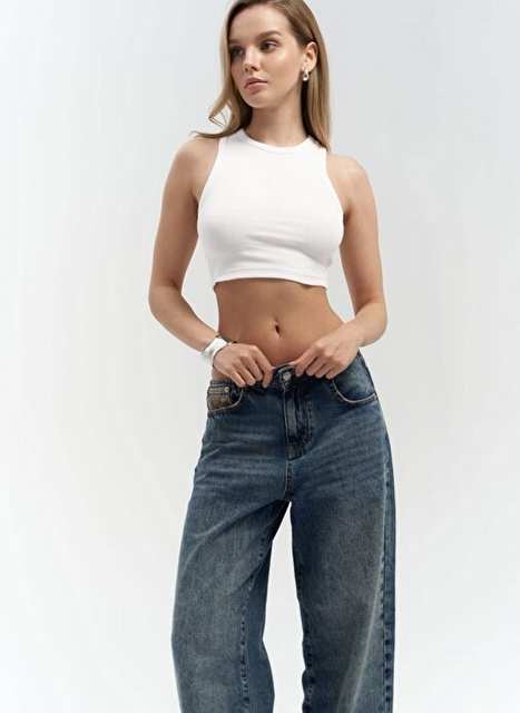 Fleur Fitli Weightlifting Collar White Crop