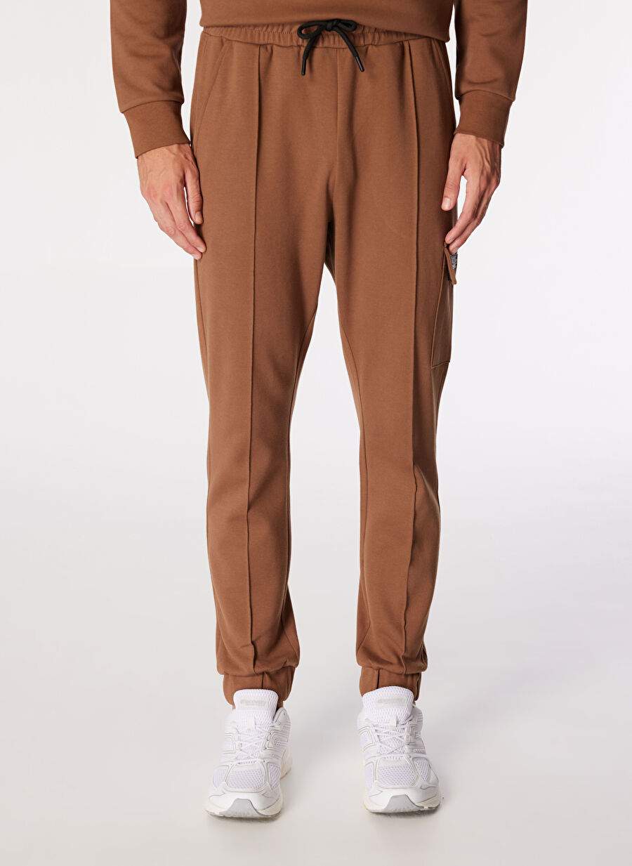 Discovery Expedition Light Brown Men's Jogger Plain Pants D4WM-EA3073 — Product image 3 of 5