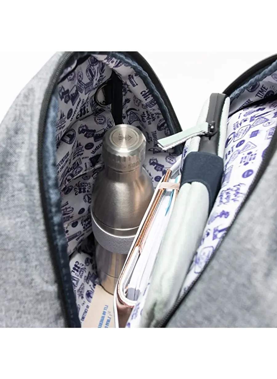 Liverpool City Grey Medium Unisex Backpack — Product image 4 of 5