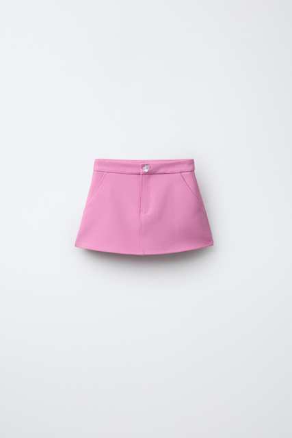 SKIRT WITH RHINESTONE BUTTON
