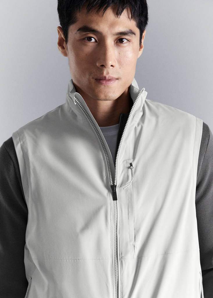 Packable water-repellent gilet with Thermore® technology — Product image 5 of 12