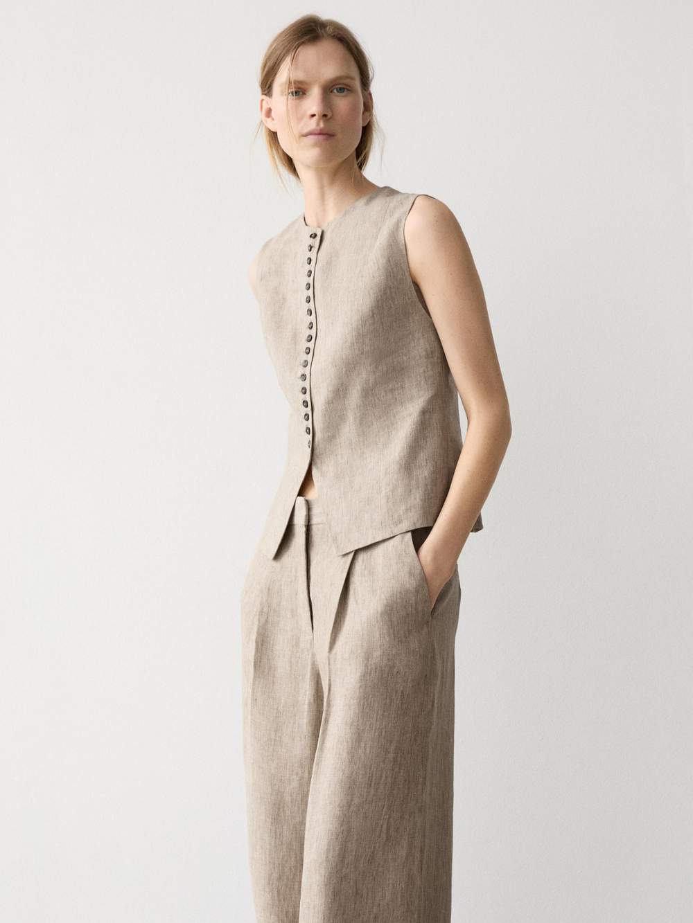 Linen melange waistcoat with buttons — Product image 6 of 15