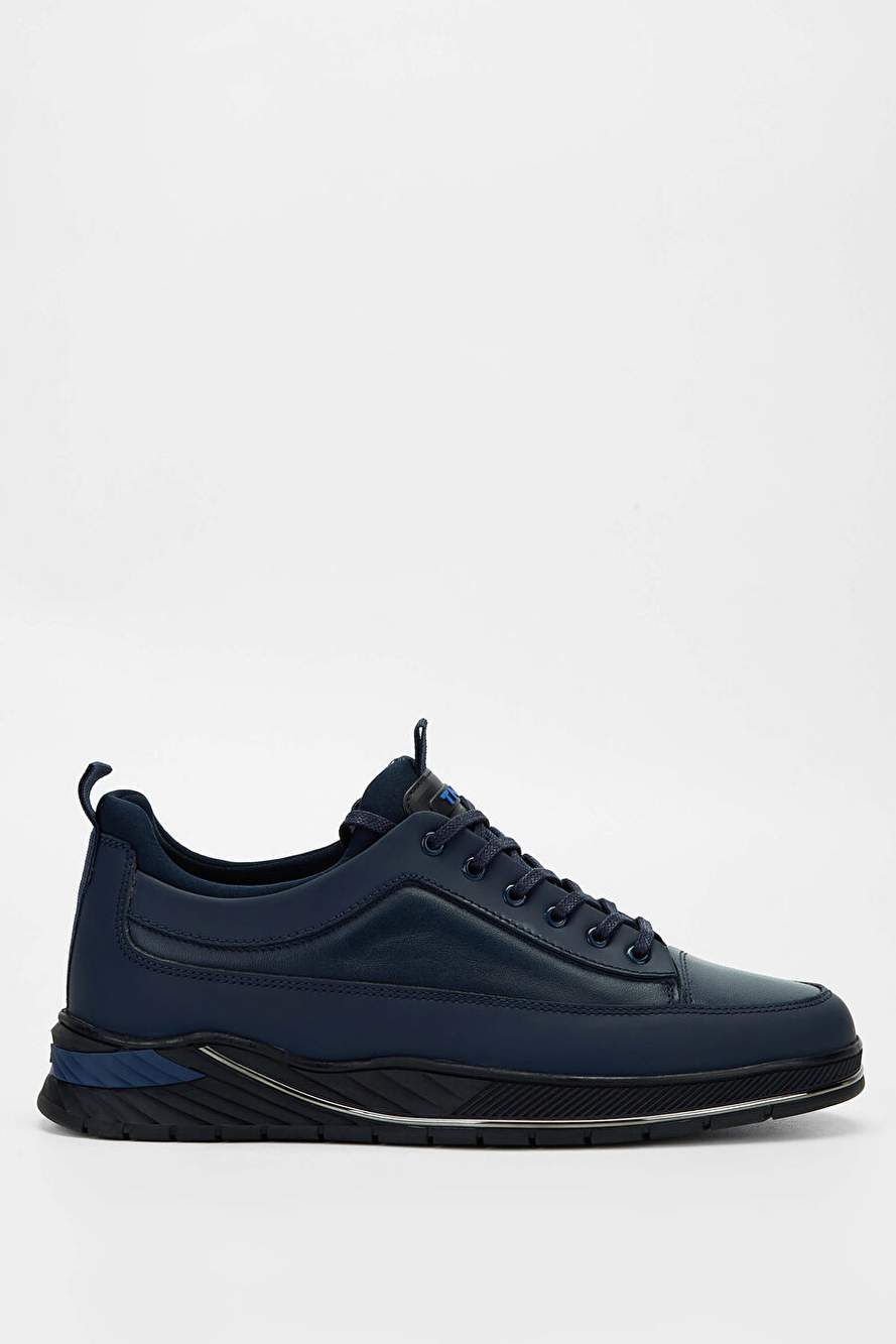 Leather — Product image 3 of 4