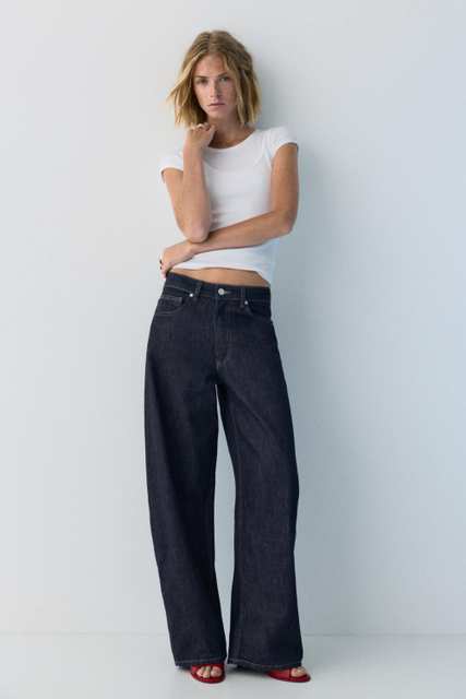 Barrel jeans with hearts