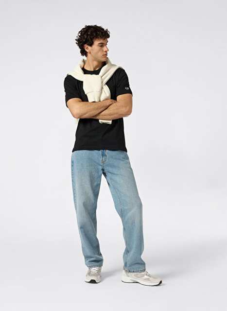 Champion 220278 Kk001 Ss Tee Siyah Yuvarlak Yaka Duz Erkek T Shirt