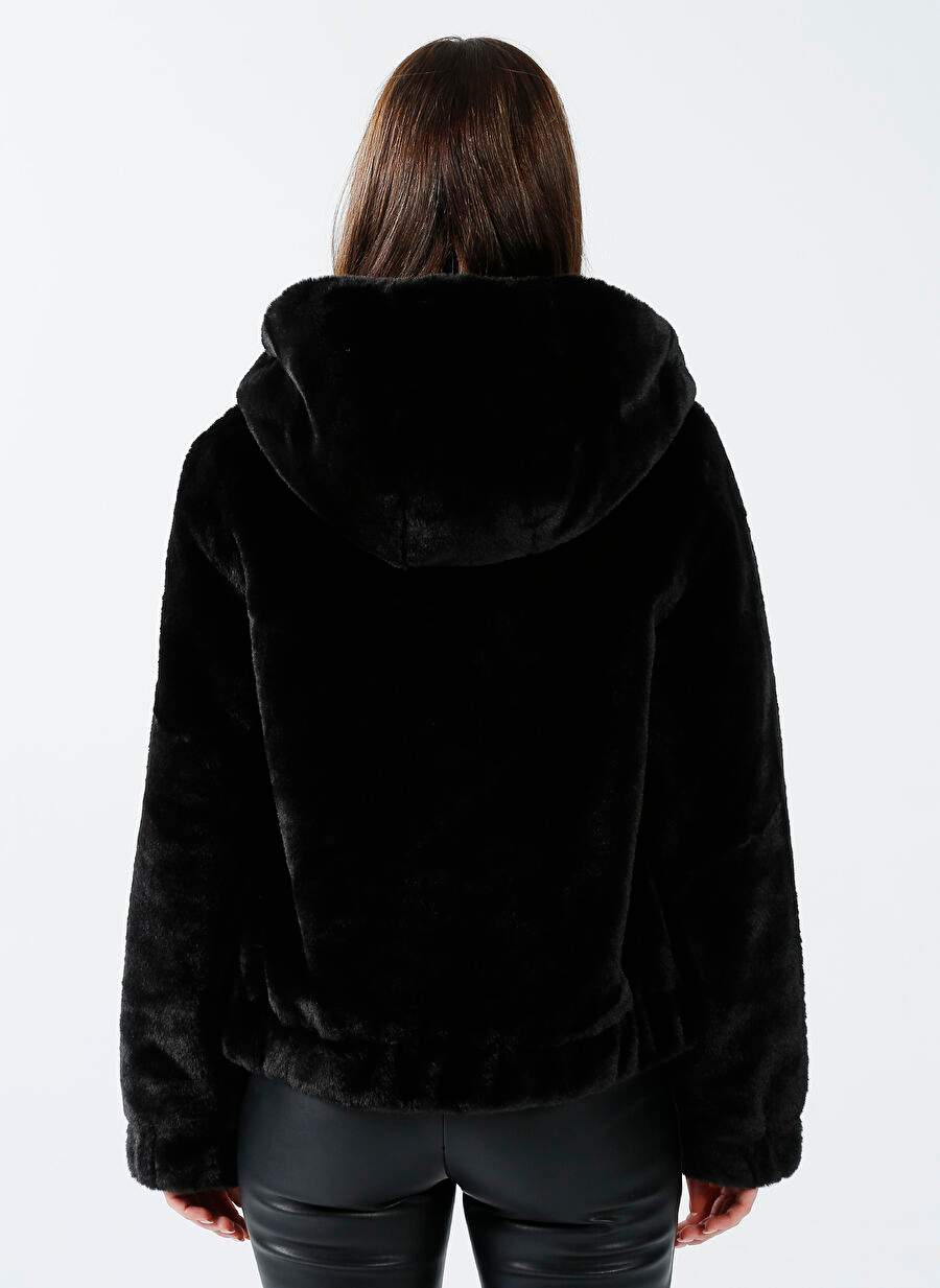 Kapüşonlu Yumuşak Dokulu Siyah Kadın Mont 15260047 — Product image 4 of 5