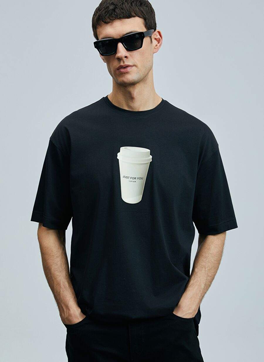Omen Modern Graphic T Shirt Black — Product image 7 of 30