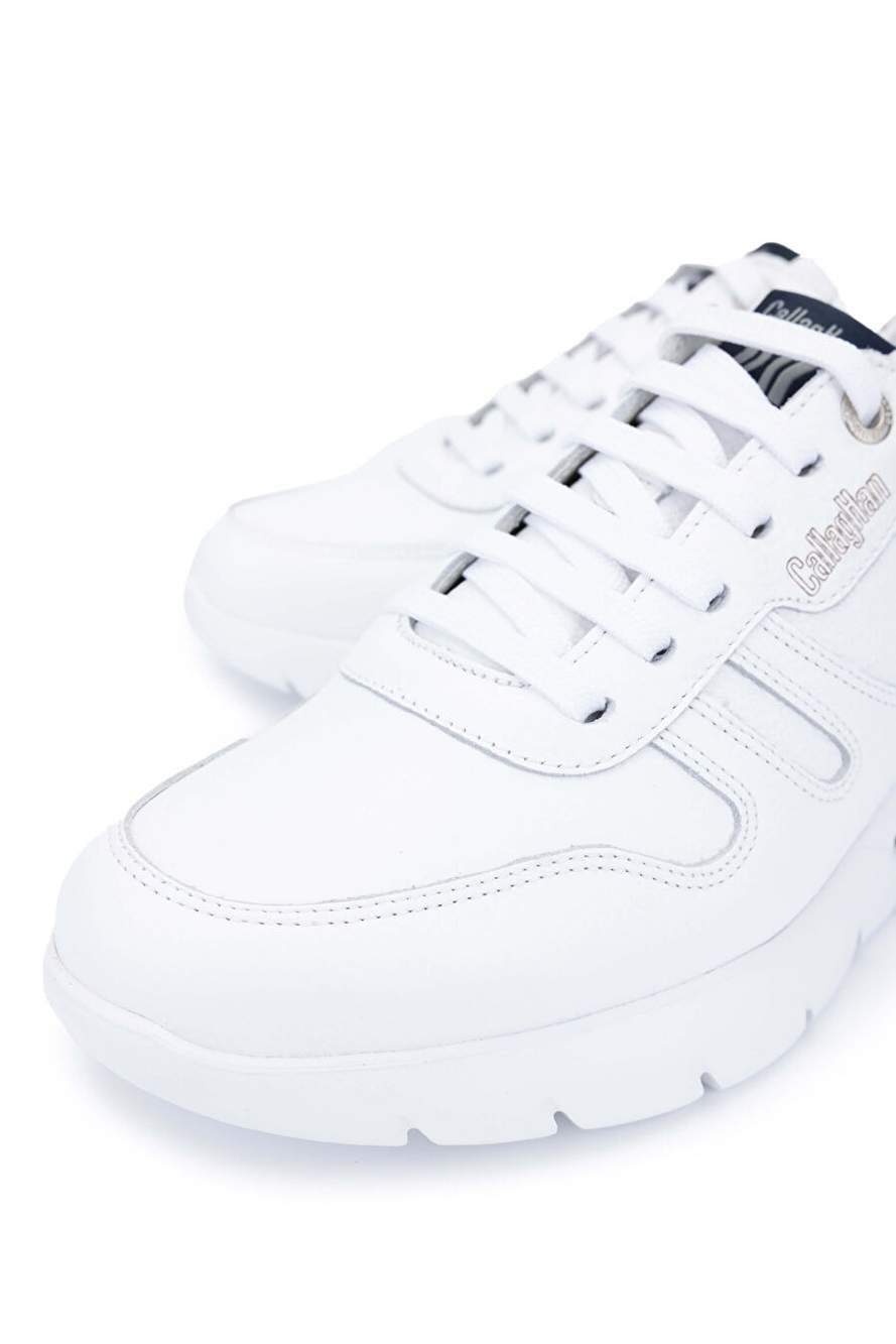 Leather — Product image 3 of 6