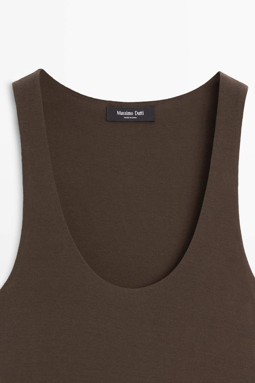 Midi dress with puffed detail — Product image 4 of 13