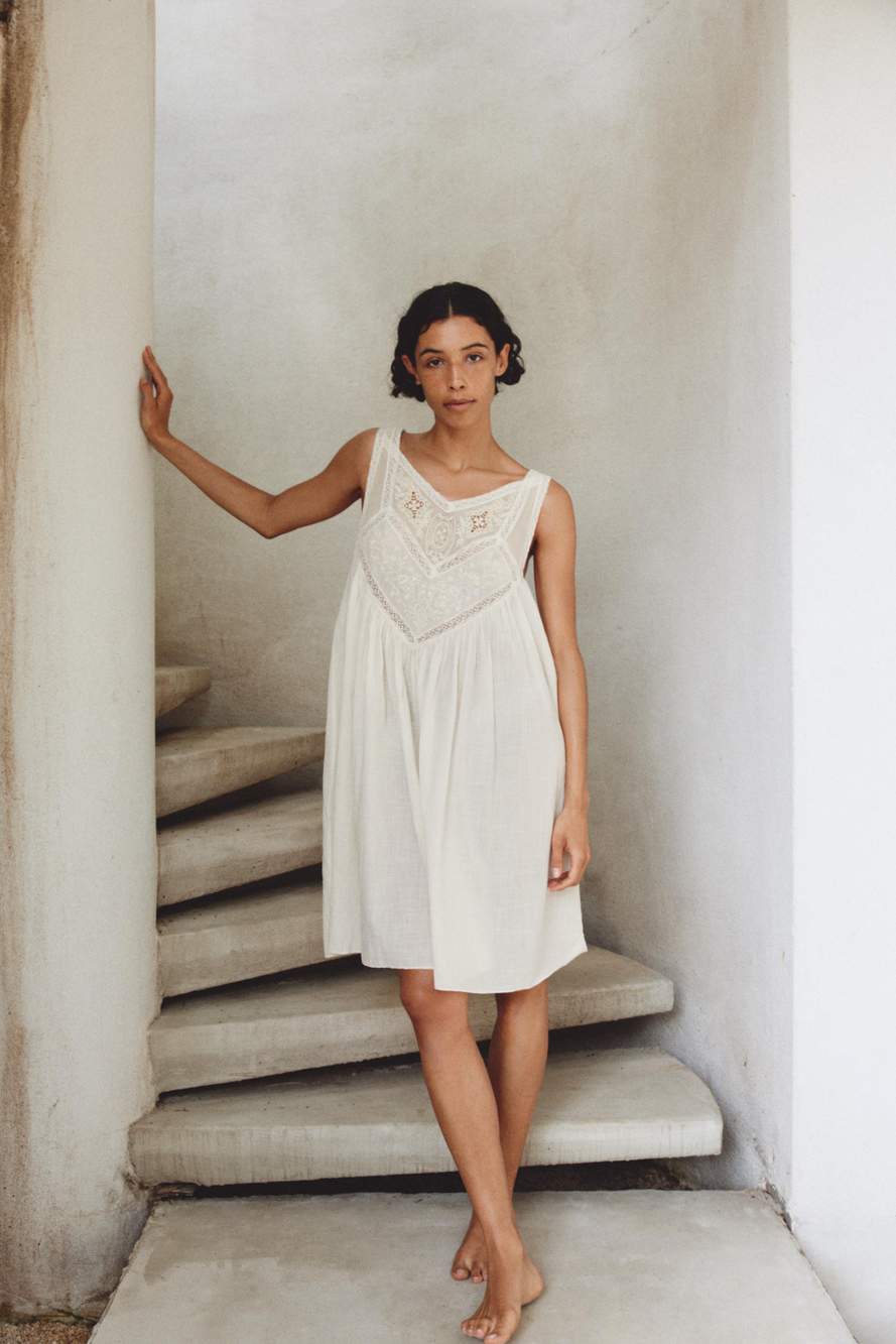 FLORAL EMBROIDERED PLEATED DRESS — Product image 12 of 15