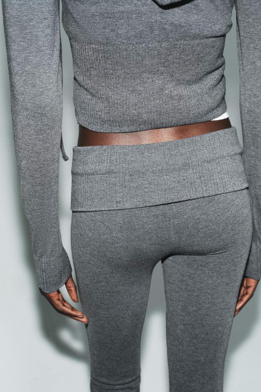 SEAMLESS FLARE TROUSERS — Product image 4 of 8