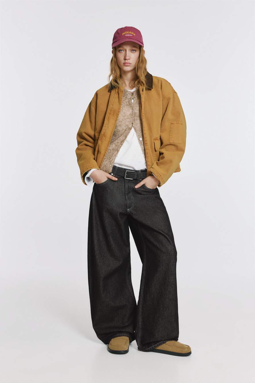Barrel jeans with stars — Product image 17 of 32
