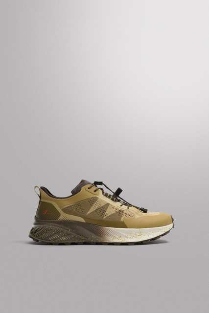 TRAIL RUNNING TRAINERS