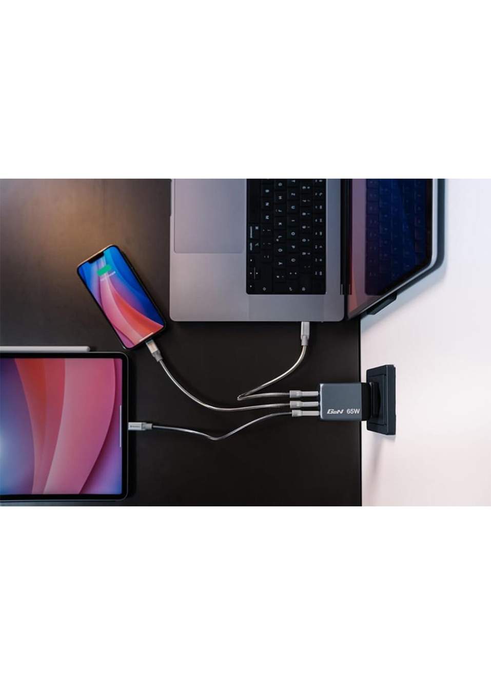 32201 GNC-65 2 x USB-C® PD 65W  1 x USB-A QC 3.0 EU/UK/US GaN Charger Hızlı Şarj Cihazı — صورة المنتج 5 من 6