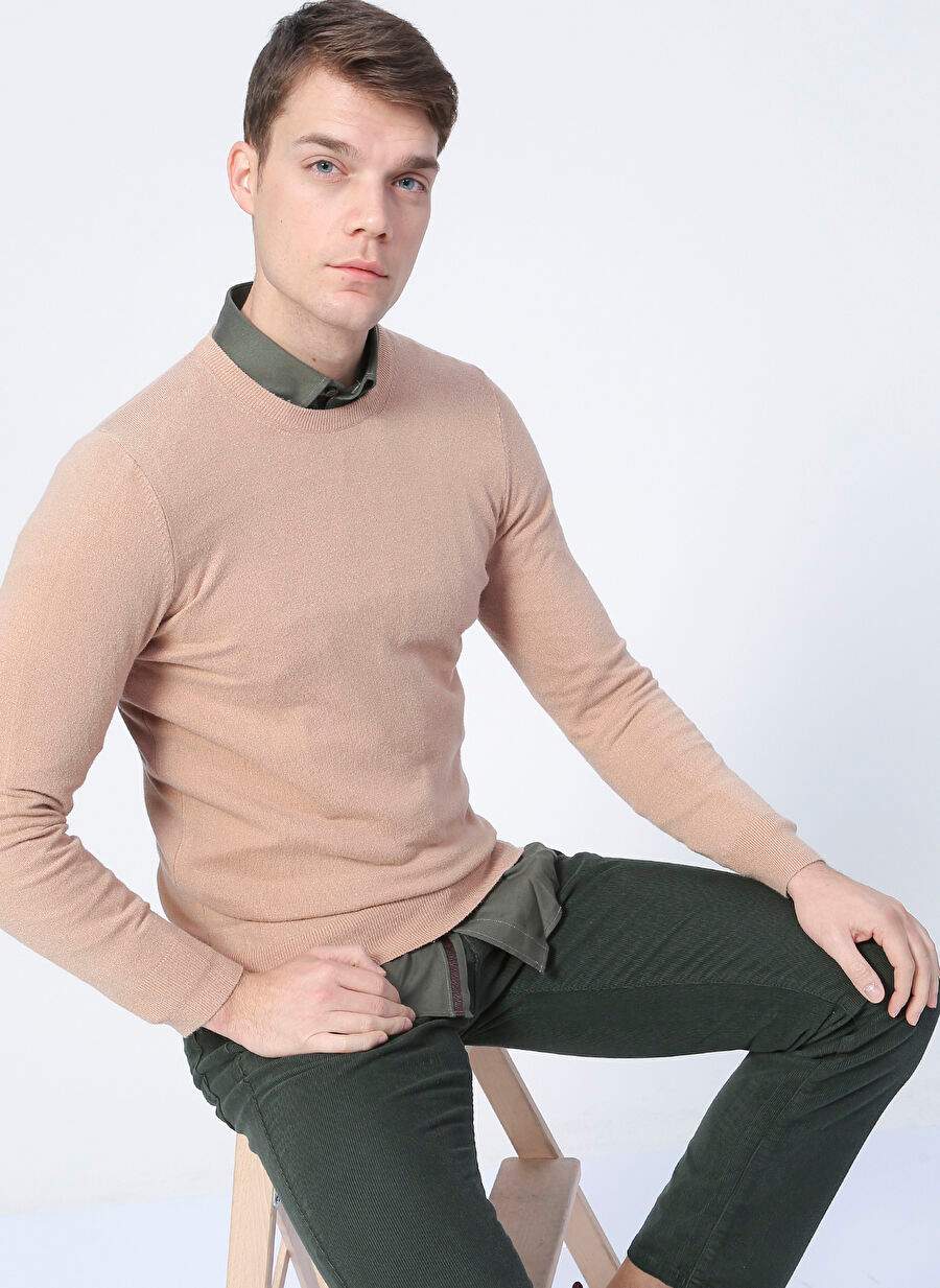 Polo Studio X Factory O Collar Dar Mold Taba Male Sweater VIA — صورة المنتج 3 من 6