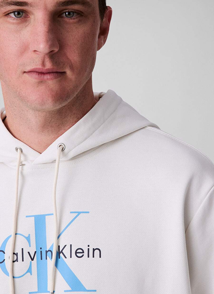 Calvin Klein Jeans Beyaz Erkek Kapuson Regular Fit Baskl Sweatshirt Lv04rc282gyas Ls Eu Monologo 350ter — Product image 12 of 25