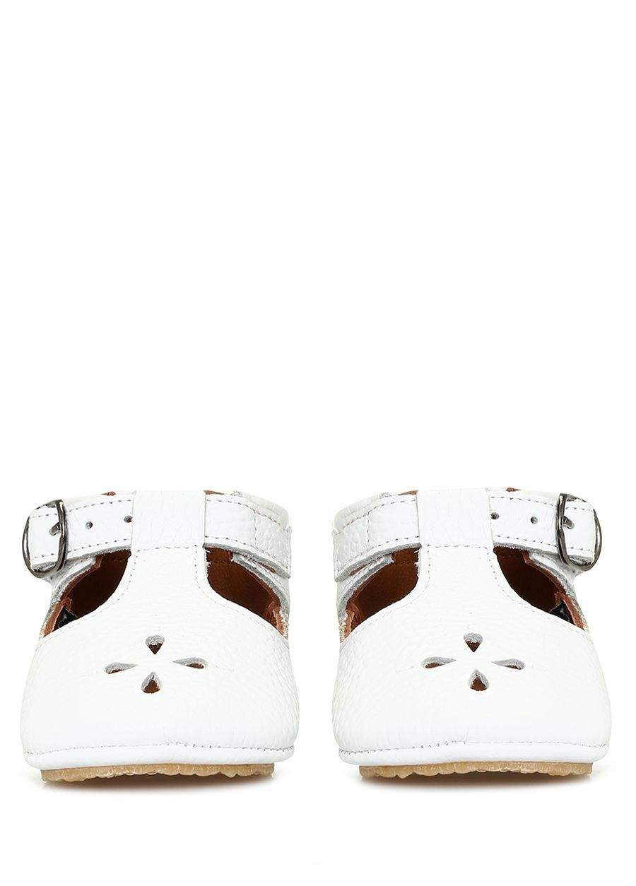 Violet White Handmade Unisex Baby Leather Shoes — Product image 3 of 7
