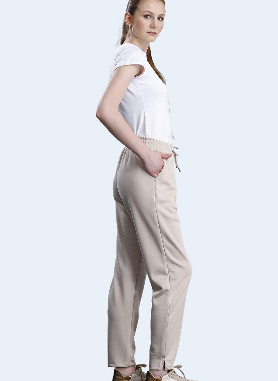 Slazenger Velar I Kadn Esofman Alt Bej — صورة المنتج 4 من 7