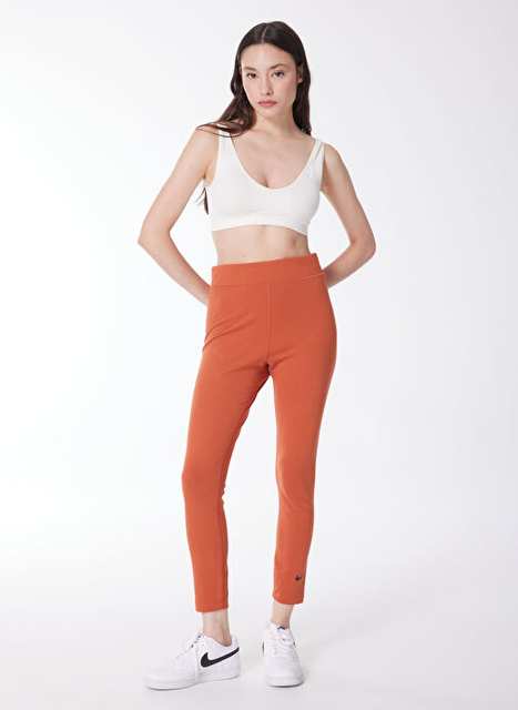 Nike Turuncu Kadın Normal Düz Tayt DV7789-825 W NSW NK CLSC HR 7/8 TIG