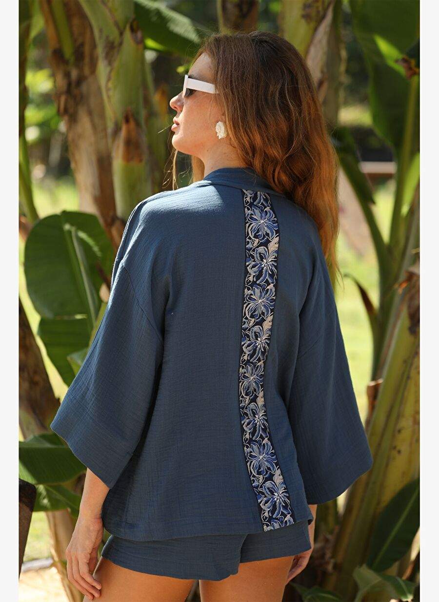 AISHAH Kimono & Crop & Shorts Team — Product image 3 of 5