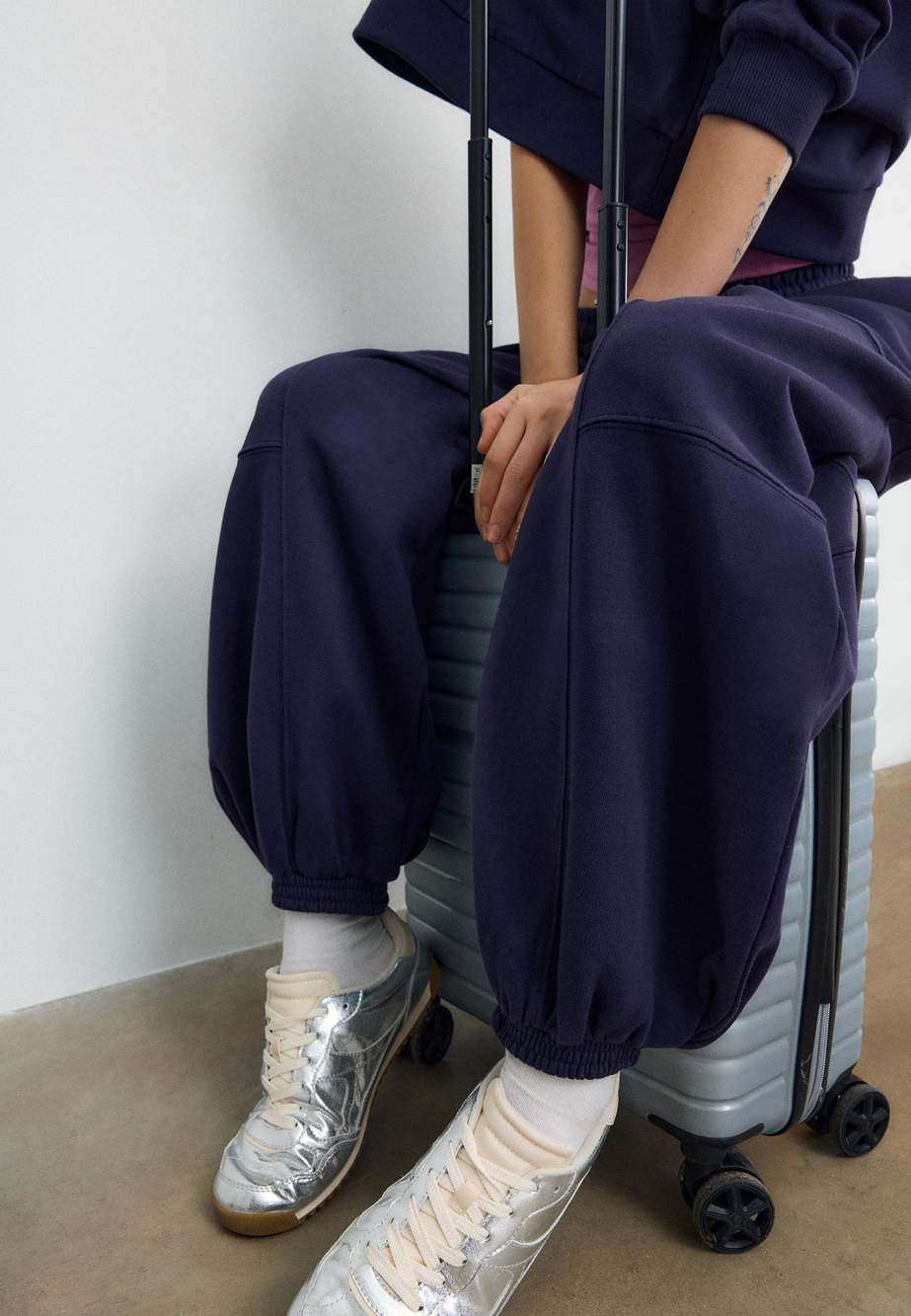 Plush balloon jogger trousers — صورة المنتج 22 من 140