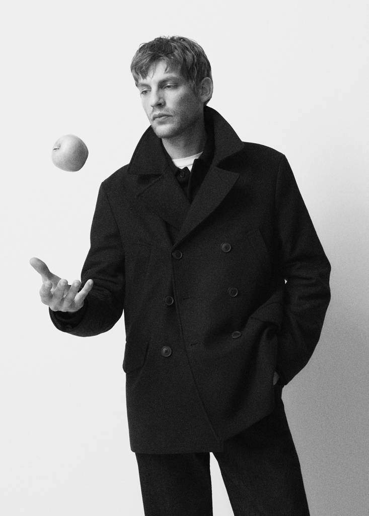 Short double-breasted wool coat — Product image 10 of 20