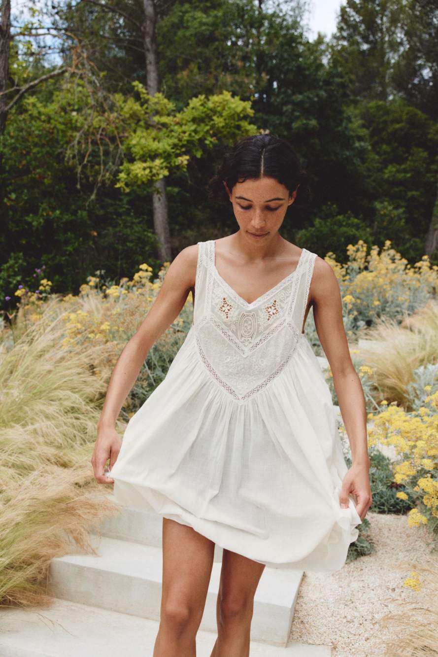 FLORAL EMBROIDERED PLEATED DRESS — Product image 10 of 15