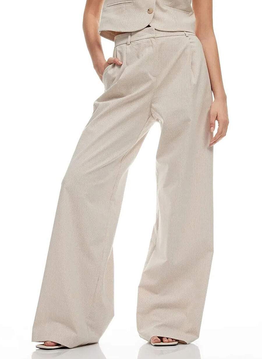 Cotton Beige Women's Loose Fit Trousers 5SAK40032PW — Product image 3 of 5