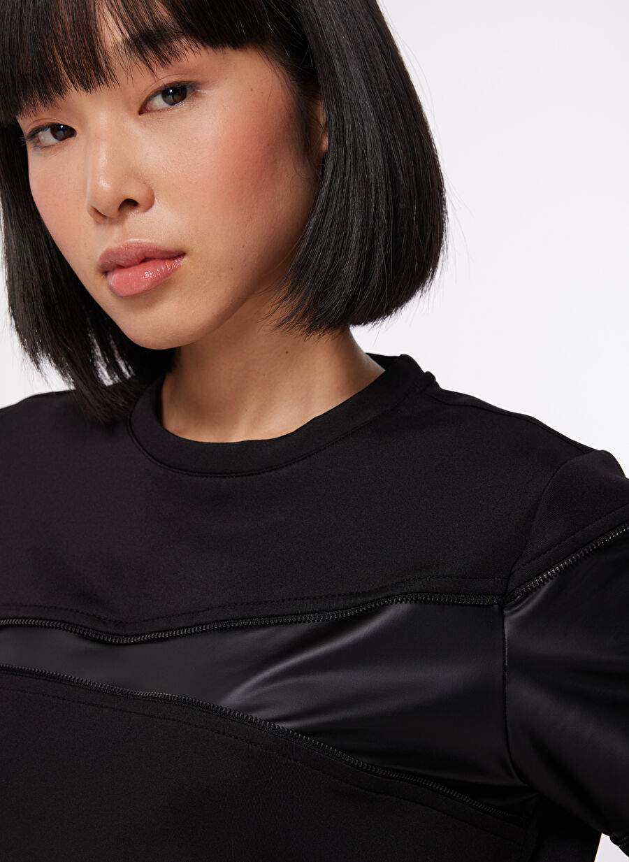 Black On Black Bisiklet Yaka Duz Siyah Kadn T Shirt B3wl Tst23 — صورة المنتج 5 من 8