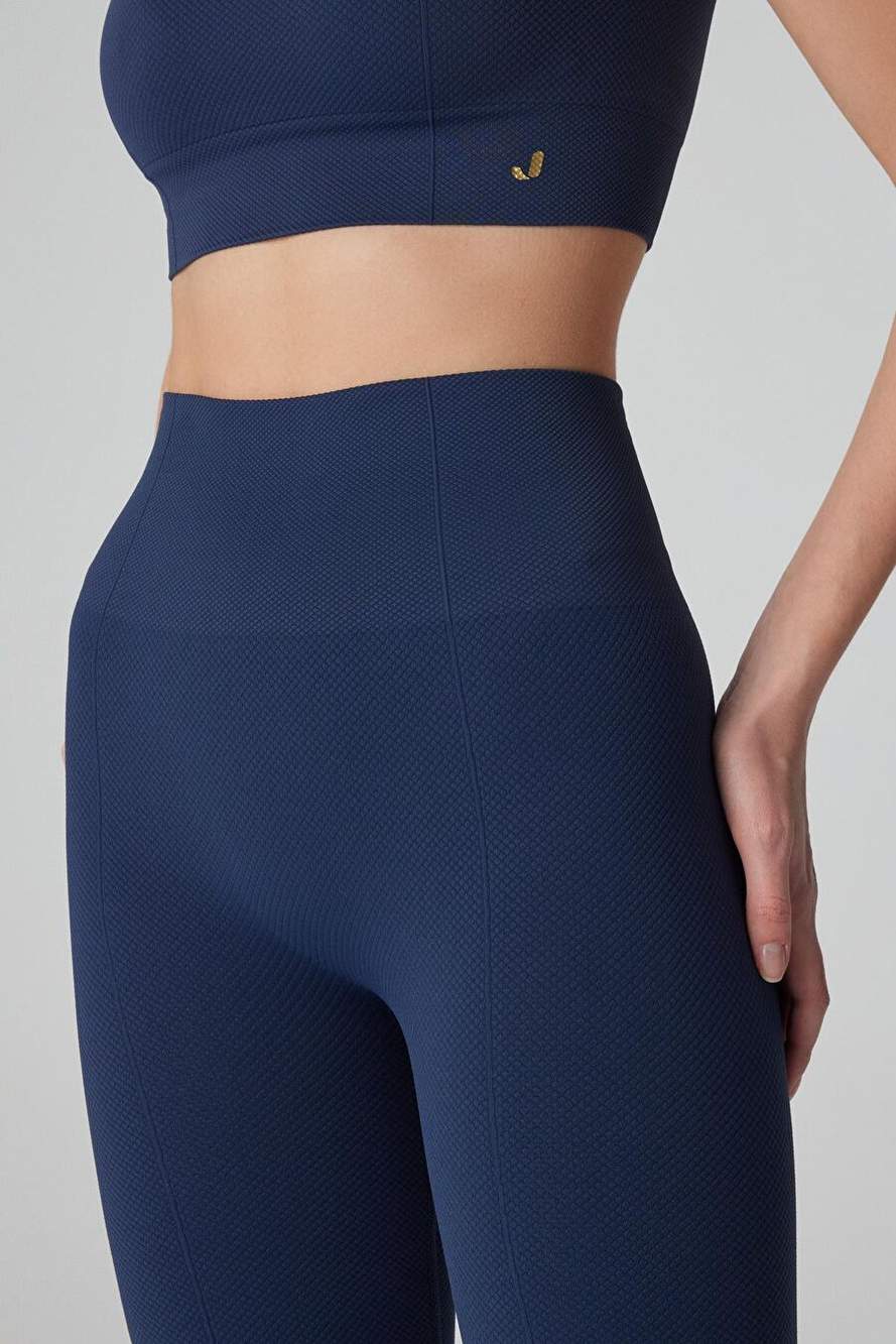 Waist — Product image 4 of 4