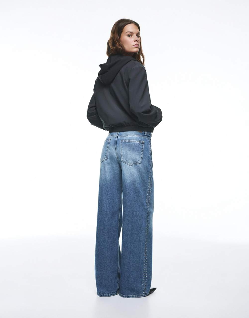 Wide-leg stud jeans — Product image 55 of 60