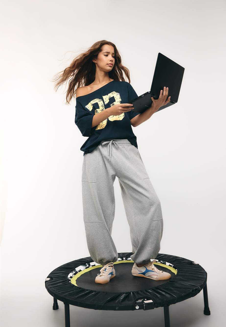 Plush balloon jogger trousers — صورة المنتج 26 من 140